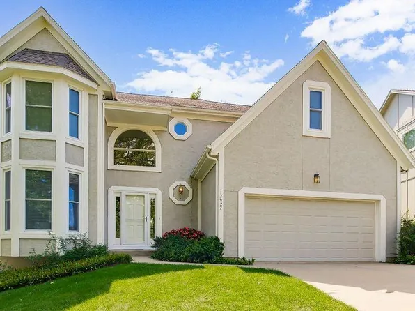 13927 W 71st Ter, Shawnee, KS 66216