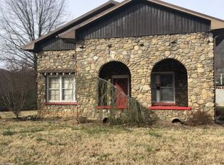 653 Maple Ave, Erwin, TN 37650