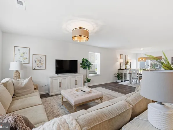 108 Flying Cloud Dr, Chestertown, MD 21620