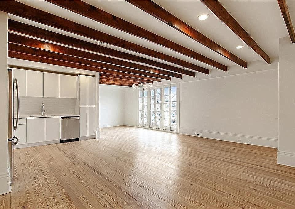 Living/Kitchen/Dining Area