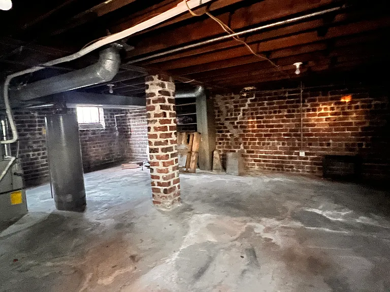 1319 S Fremont Ave — Photo 30