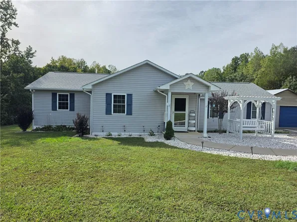 1081 Stones Rd, Walkerton, VA 23177
