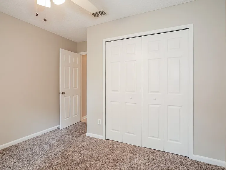 7835 Longhorn Cir E — Photo 13