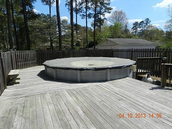 5th image of 12161 McCormick Dr