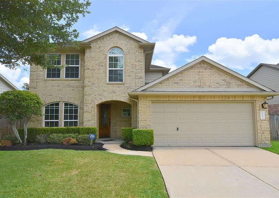 1st image of 21123 Amber Crossing Dr