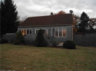 16 Chapel Hill Rd, Oakdale, CT 06370