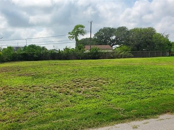 4th image of 6049 Rio Vista Ave