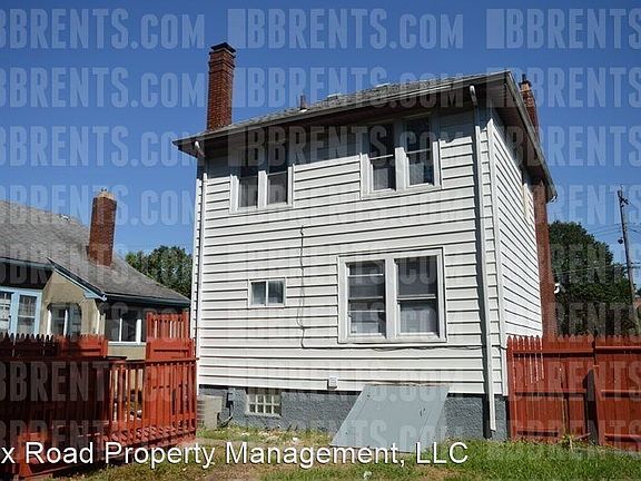 2nd image of 1425 Carolina Ave