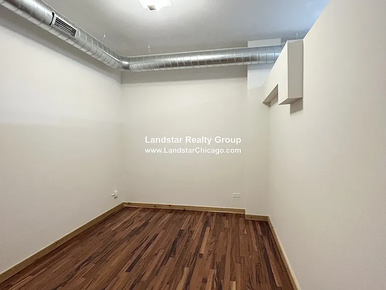 4611 S Ellis Ave #205 — Photo 5