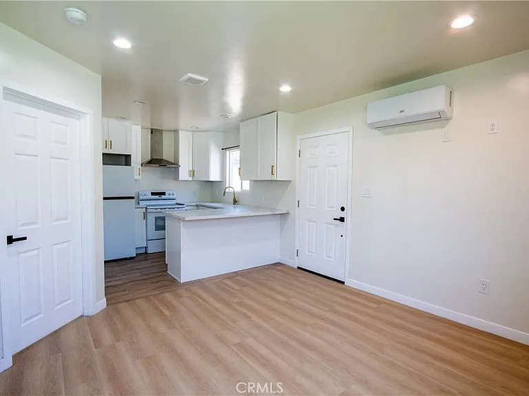 2508 W Picadilly Way #B — Photo 4