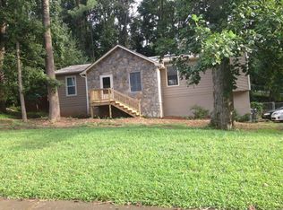 685 Gregory Manor Dr, Marietta, GA 30064