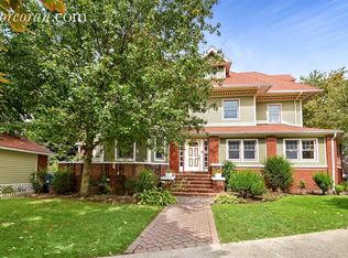 1323 Ditmas Ave, Brooklyn, NY 11226