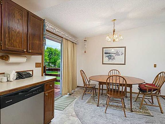4th image of 3649 Spartan Cir