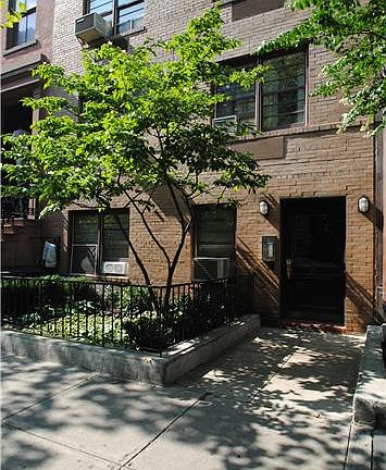 5th image of 21 Gramercy Park S APT 5A