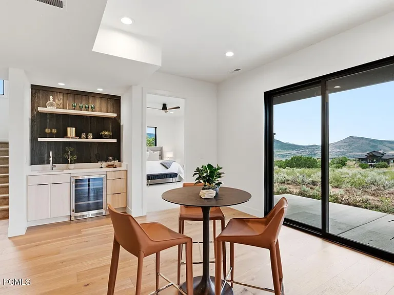 1285 E Lasso Trl — Photo 47