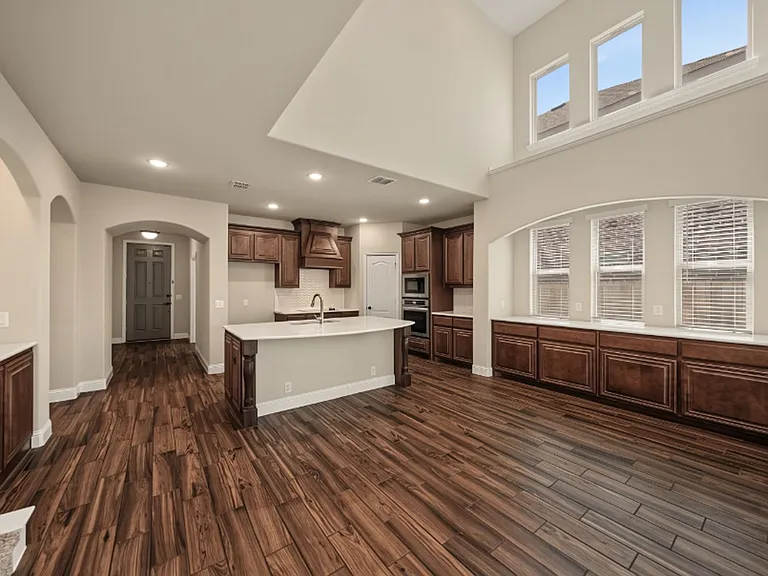 504 Ridgewater Trl — Photo 18