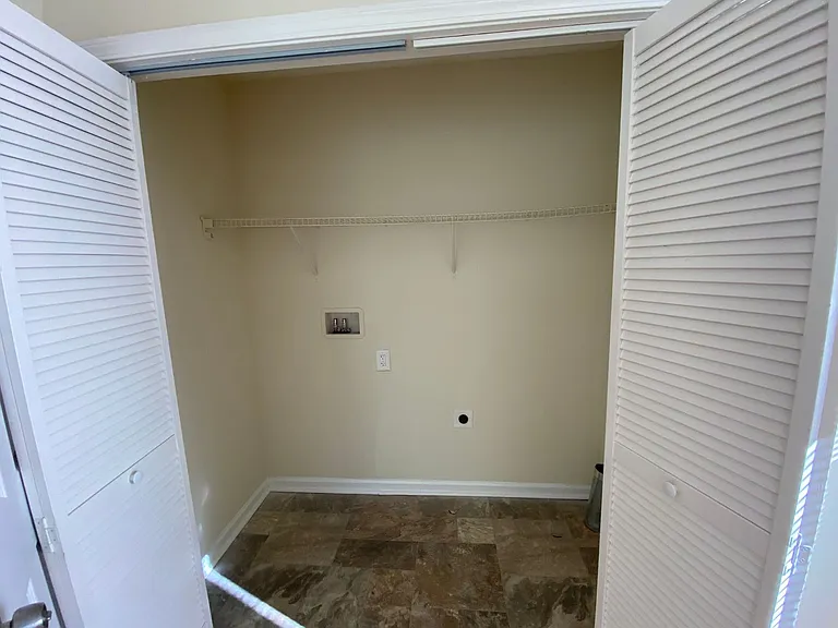 5971-5973 Peco Ln — Photo 5