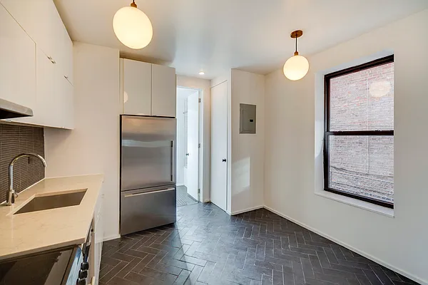 Rented by MNS | media 26