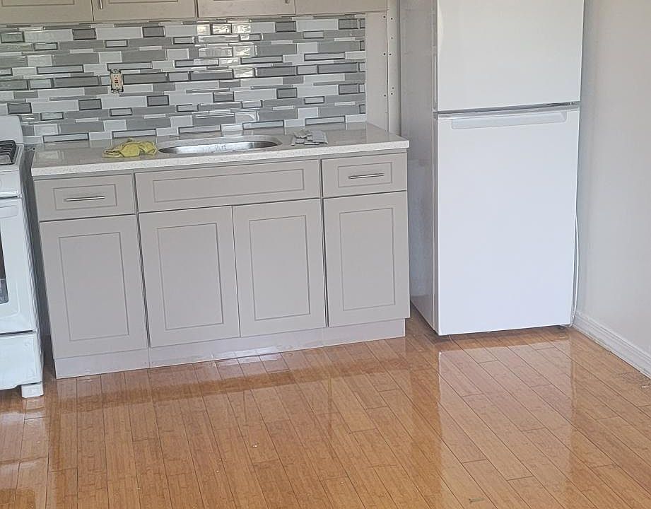 1st image of 2-117 173rd St #2