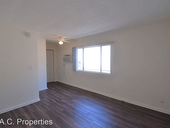 2nd image of 5325 Agnes Ave #6