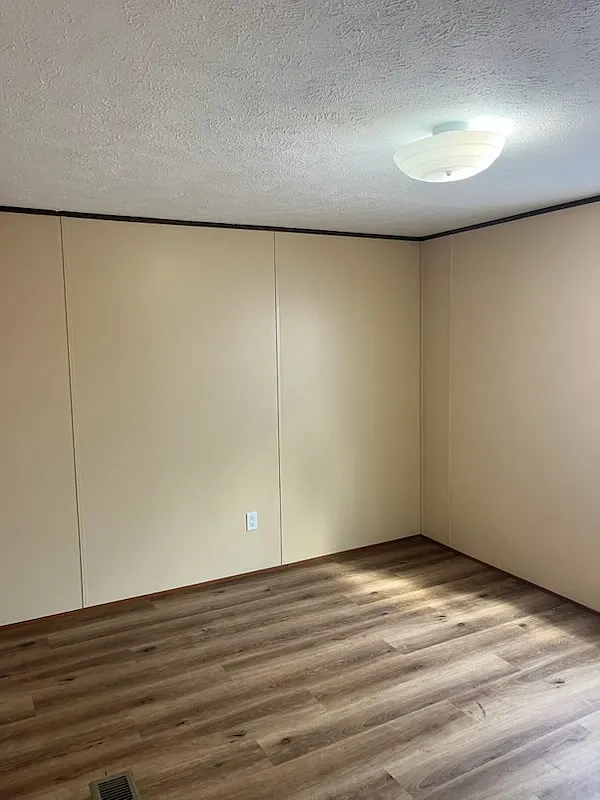 2 bed, 840 sqft, $1,250 — Photo 3