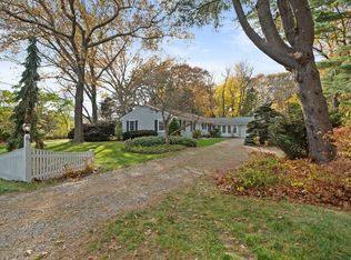 61 Damons Point Rd, Marshfield, MA 02050