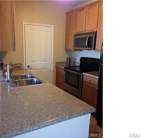 1st image of 22681 Oakgrove 525 #525