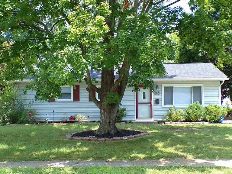 7396 Sabre Ave — Photo 1