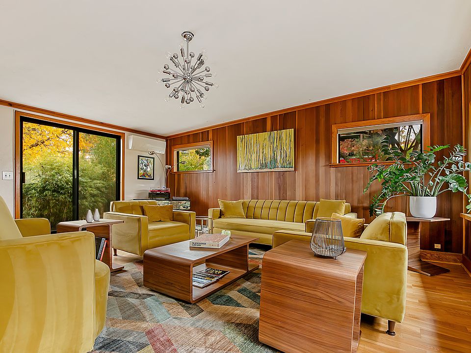 Formal living room and bar area (1 of 2 living rooms).