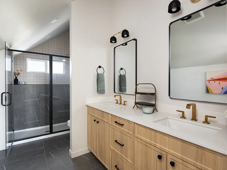 4819 W 10th Ave — Photo 5