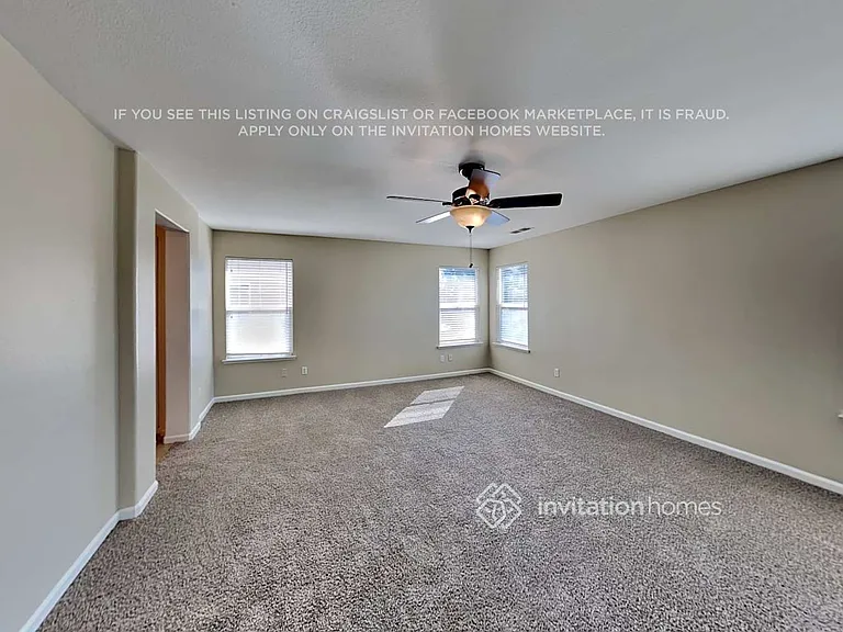 11512 Linday Way — Photo 10