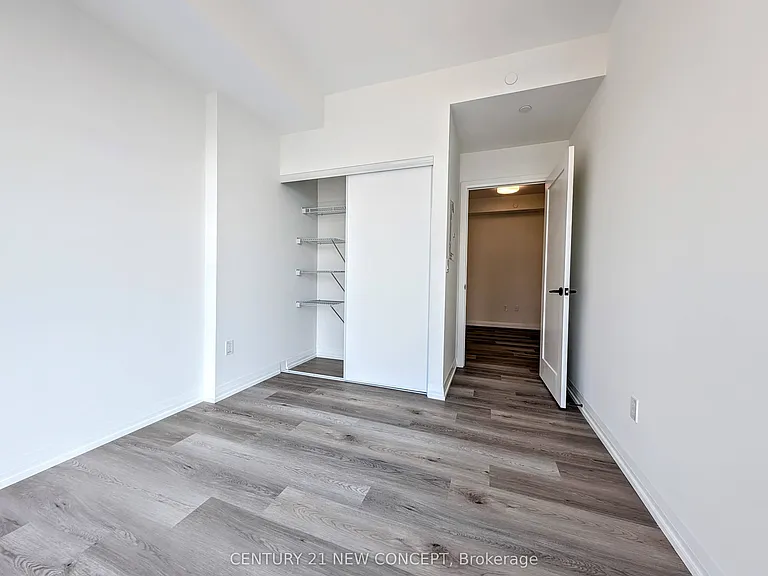 280 Dundas St W #1602 — Photo 8