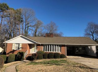 1508 Pinehurst Dr, High Point, NC 27262