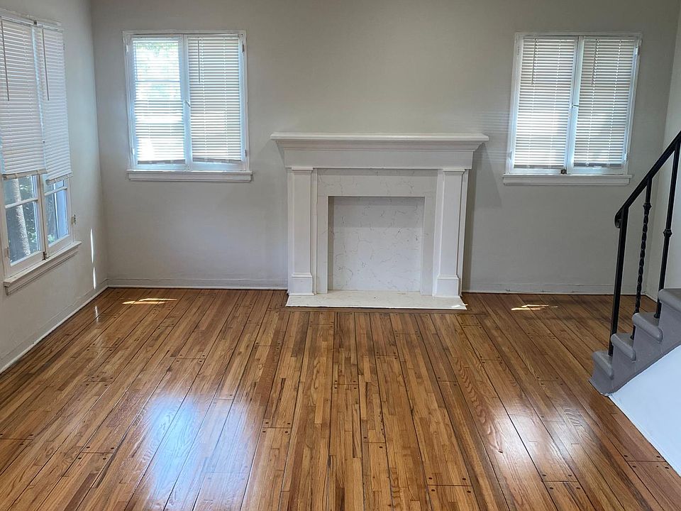 1st image of 205 S Fuller Ave