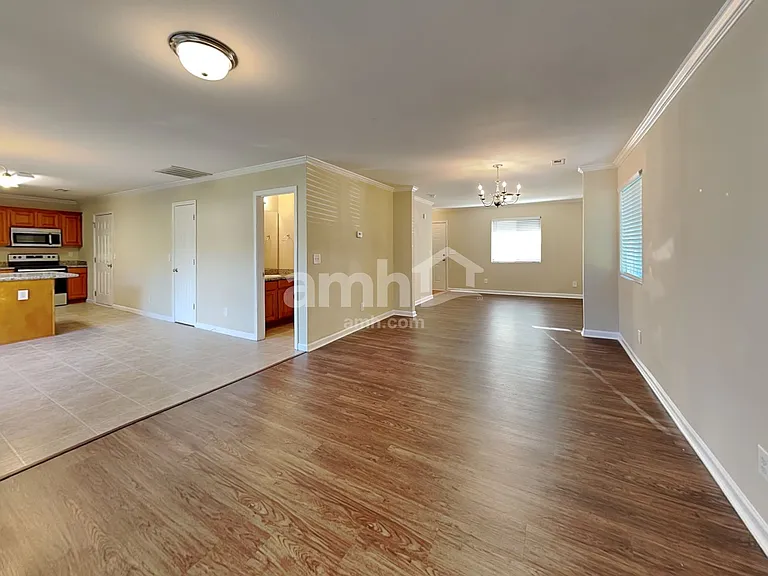 107 Oak Knoll Dr — Photo 5