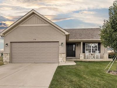 318 Valley Bluff Dr, Wentzville, MO, 63385