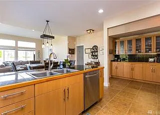 2272 James Cir #A — Photo 5