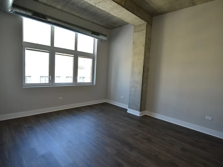 The Eagle Building - 3833 N Broadway — Photo 176
