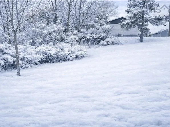 Weir Ave #25-1, Stellarton, NS B0K 1S0