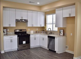 10122 Camino De Rosa, Riverside, CA 92503