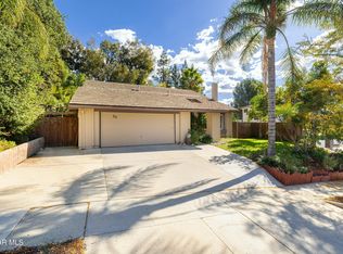 22 Peregrine Cir, Oak Park, CA 91377