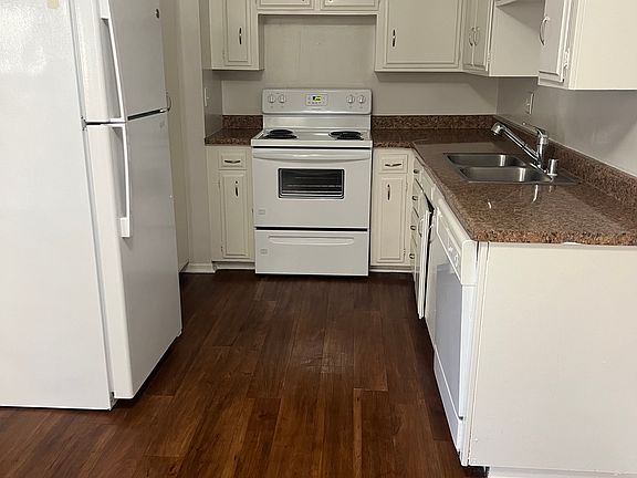 3rd image of 5410 Quakertown Ave APT 108