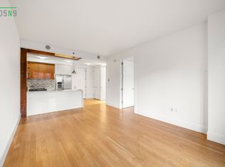 205 N 9th St APT 3B, Brooklyn, NY 11211
