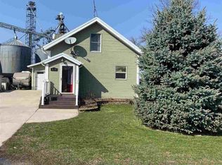 5829 2nd St, Dewar, IA 50623