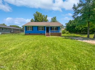 518 W Horne St, Clayton, NC 27520
