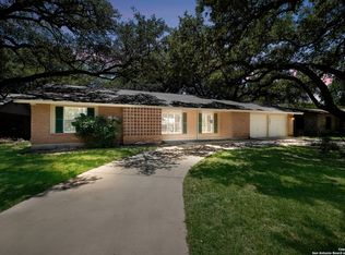121 Beechwood Ave, Universal City, TX 78148