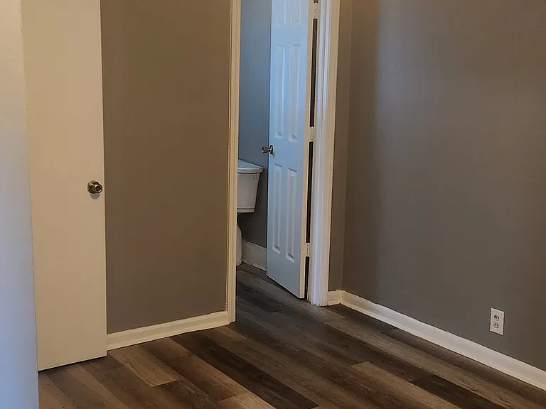 406 N Houston Rd #2 — Photo 14