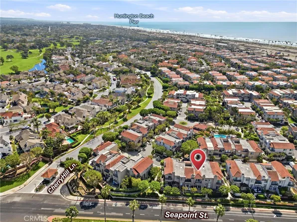 19225 Seabrook Ln, Huntington Beach, CA 92648