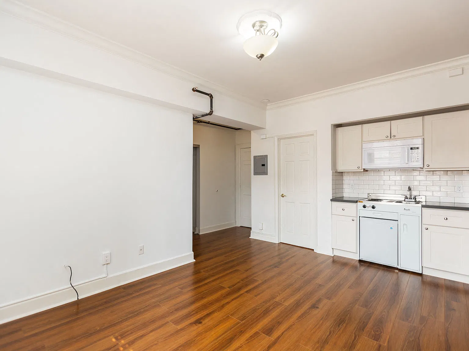 735 Taylor St Unit 208 - Image 3
