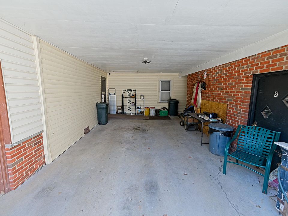 19th image of 111 Sam Collins Rd